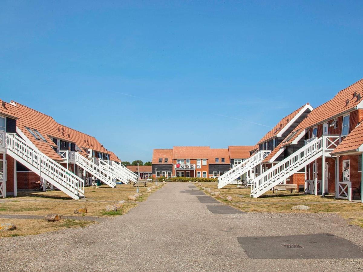 6 Person Holiday Home On A Holiday Park In 보어 외부 사진